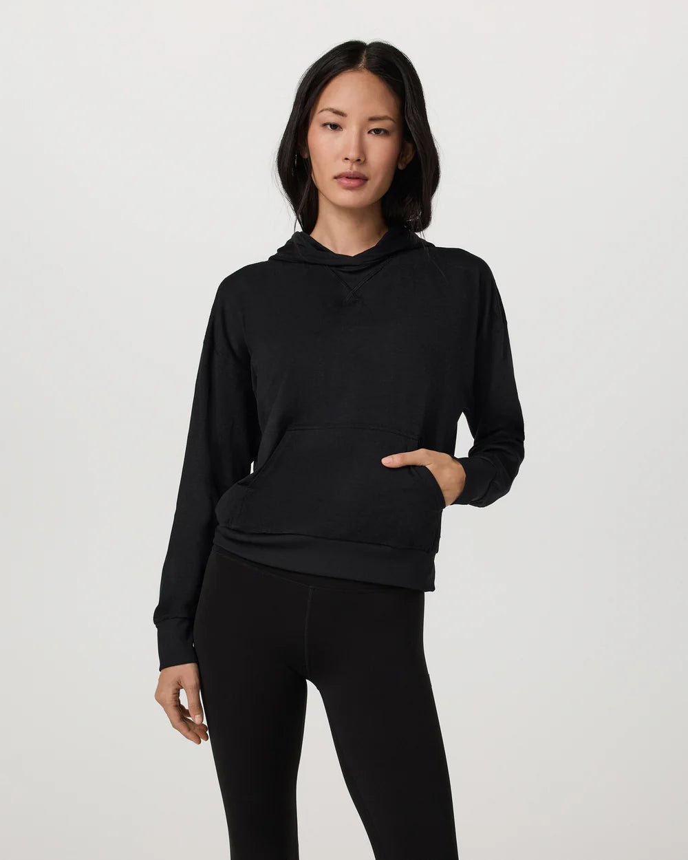 Vuori Women's Halo Modern Pullover Hoodie